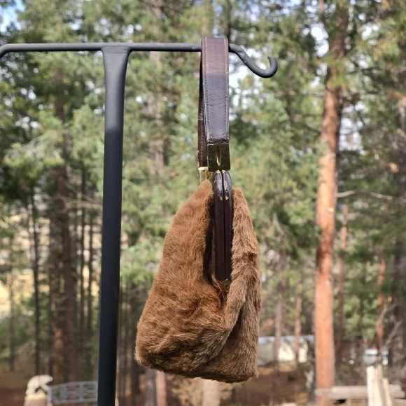 Vintage Lispeer Fur Handbag - Picture 3 of 7